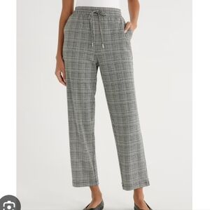 Time and Tru Women's Black and White Checkered Pants